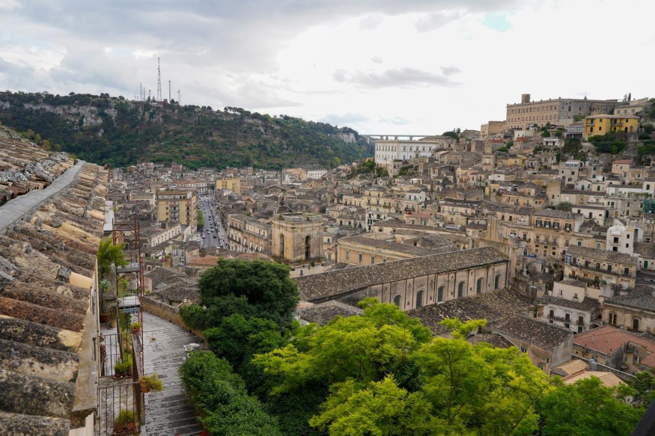 Modica Castle Villa Bagian luar foto