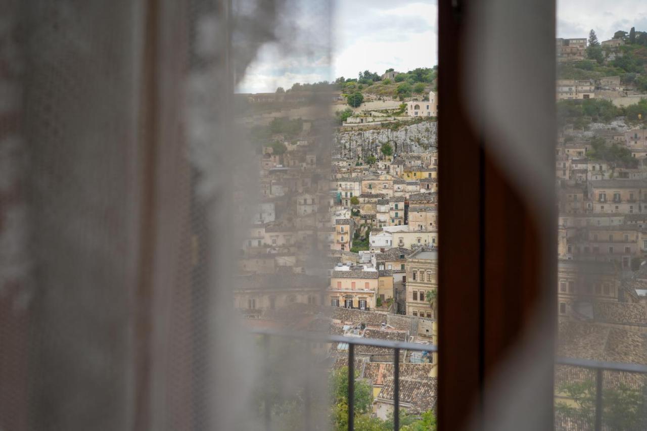 Modica Castle Villa Bagian luar foto